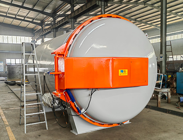 復(fù)合材料熱壓罐